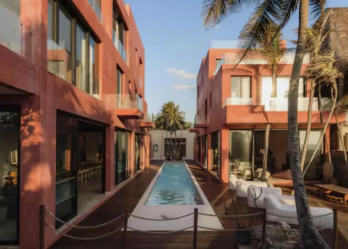 Beachfront Hacienda For 24 Guests In Villa Tulum