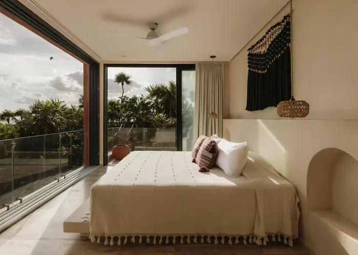 Villa Beachfront Hacienda For 24 Guests In Tulum