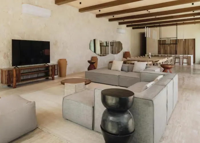Villa Beachfront Hacienda For 24 Guests In Tulum
